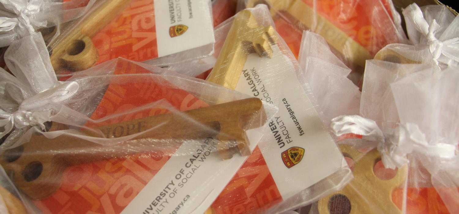 All incoming students in the Faculty of Social Work received Social Work Keys as welcome gifts this year. Photo by Natalie Dawes, University of Calgary