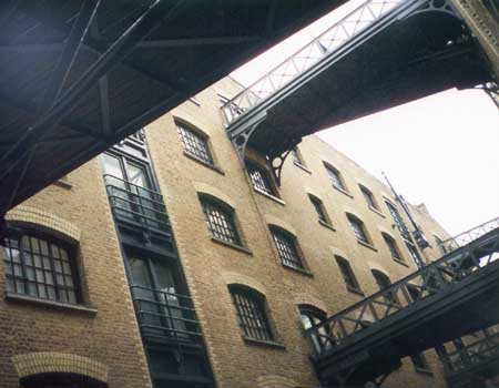 butlerswharf_bridges