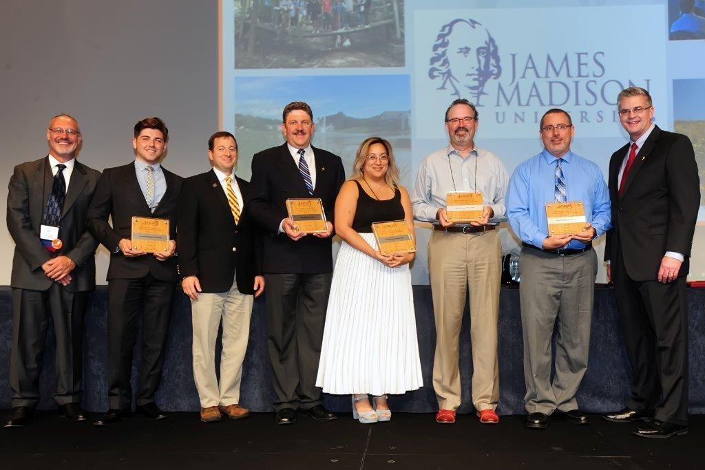 APPA 2018 Sustainability Innovation Award recipients: Steven Gasser, AVP, Facilities Management (fourth from left) accepts the 2018 Sustainability Innovation Award on behalf of the University of Calgary at the Aug. 3 award ceremony in Washington, D.C.
