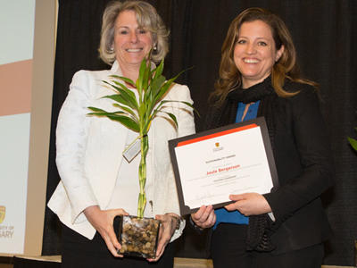 Joule Bergerson accepting the Sustainability Award for Teaching Leadership