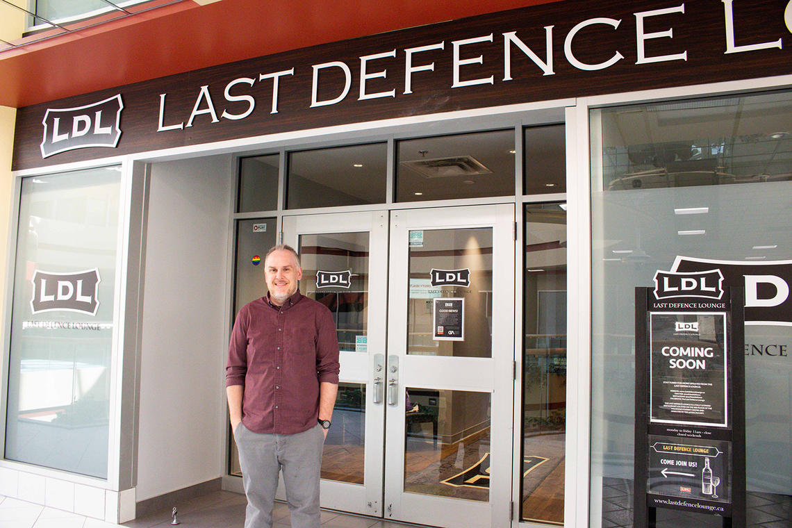 Last Defence Lounge