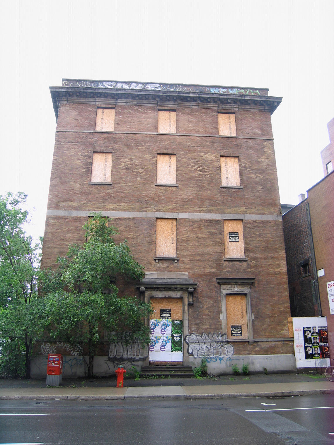 Former immigrant detention hospital, Montreal