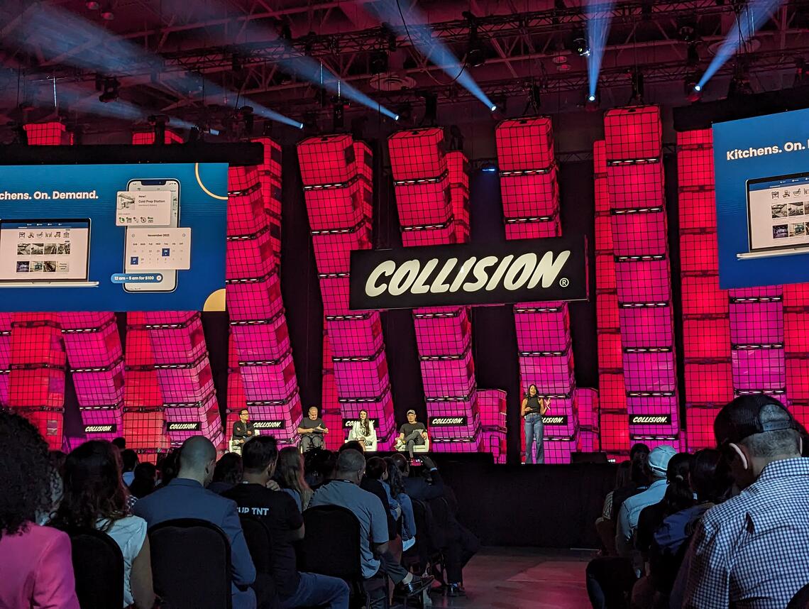 Syzl delivers their final pitch which won the event at Collision