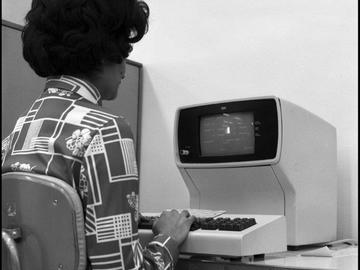 A 1976 IBM computer used at the University of Calgary library. 1976. UARC84.005.22.07