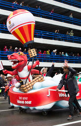 UCalgary float at the Stampede parade