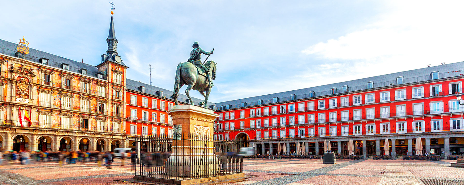 Mayor Plaza with horse statue in Madrid