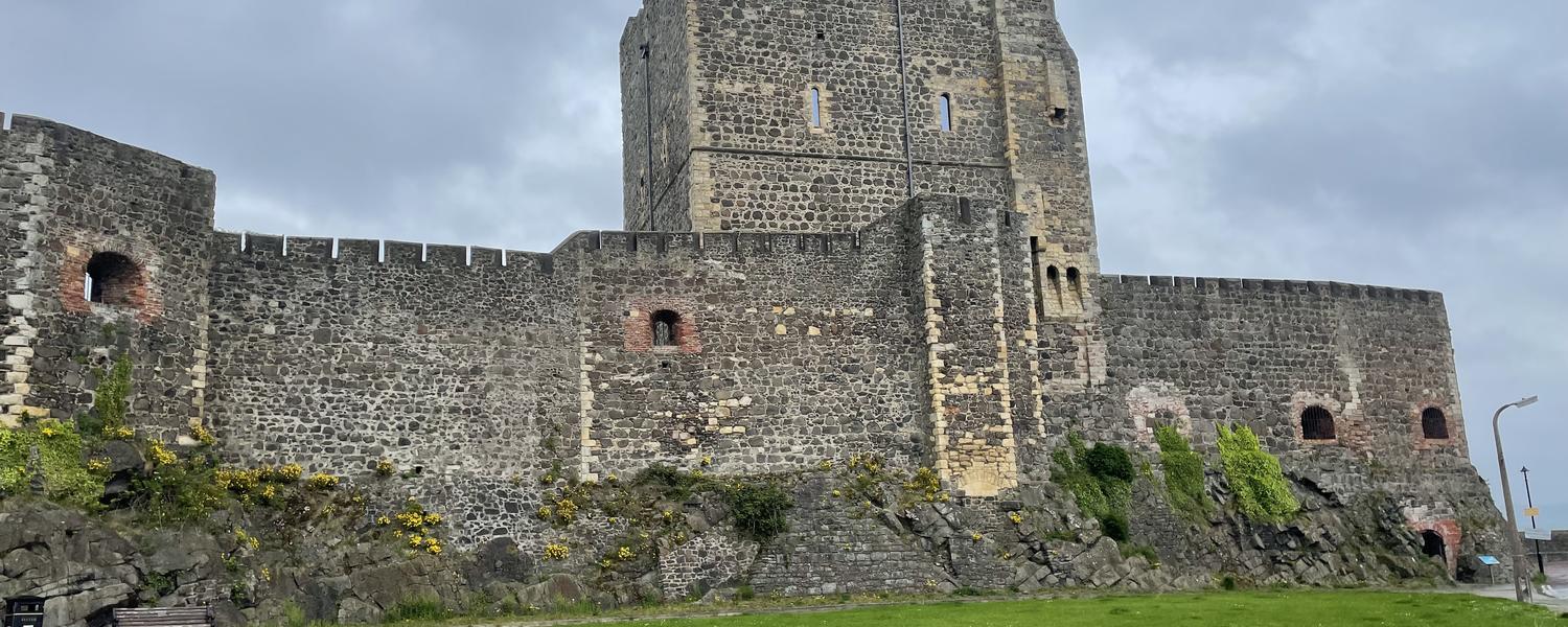 Jasmine Dack - castle