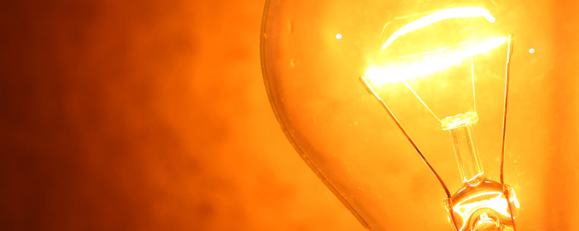 photo of lightbulb