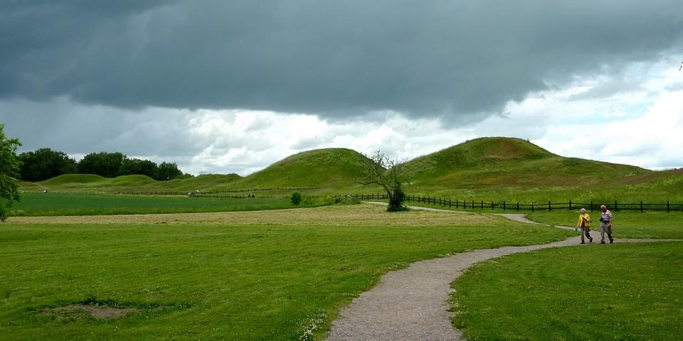 image of Gamla Uppsala ancient burial mounds image of Gamla Uppsala ancient burial mounds