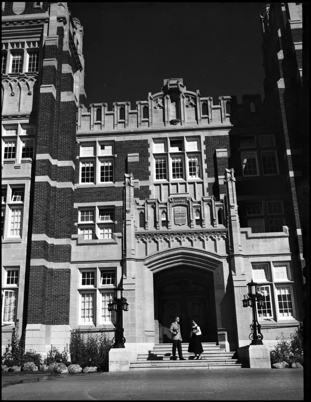 The main entrance of Heritage Hall (now part of SAIT campus) at the start of the 1954 fall term at the Calgary branch of the University of Alberta