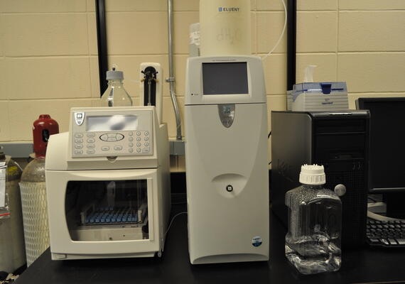 Dionex ICS 2000 ion chromatograph (Dionex Corporation)