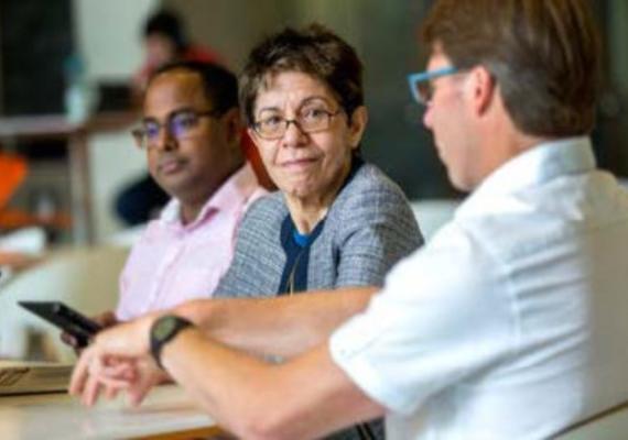 Picture of Prof. Rei and other guests at the event