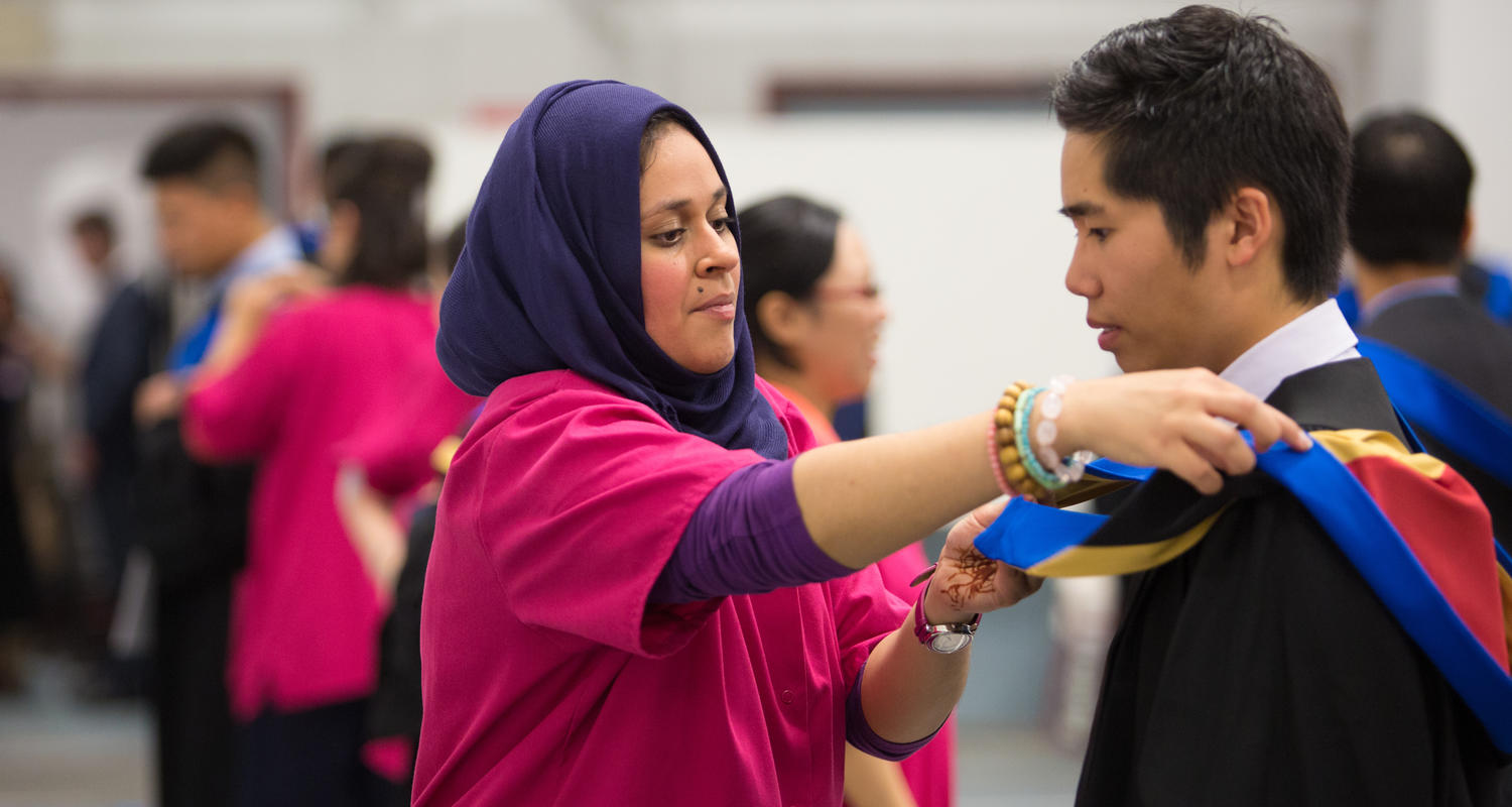 Volunteer for convocation