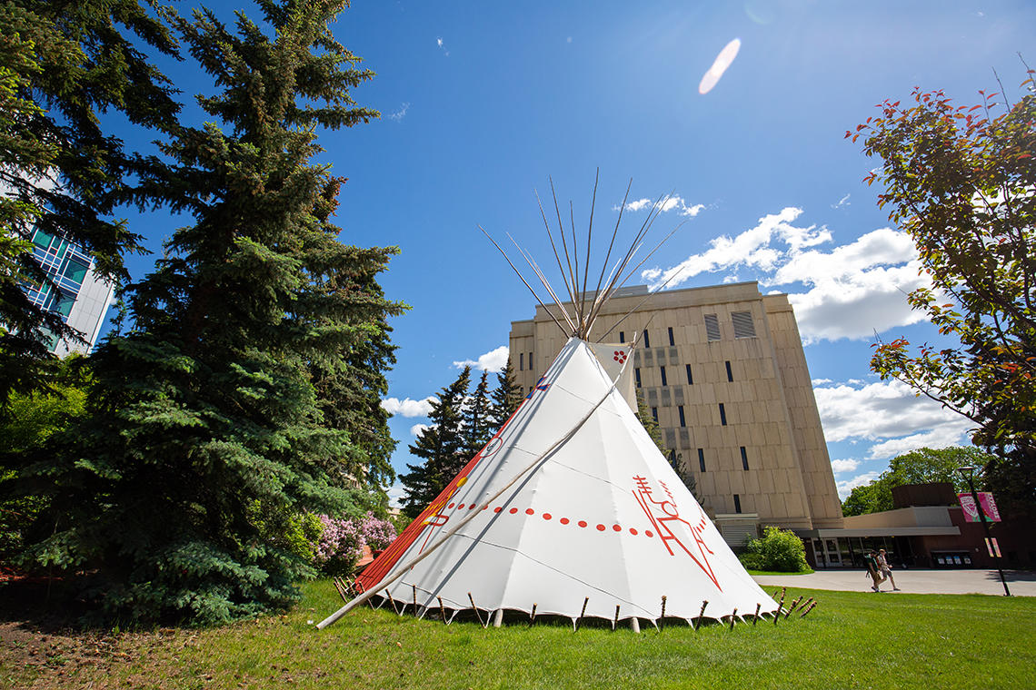Calgary Foundation makes $1M gift to UCalgary’s Indigenous Strategy