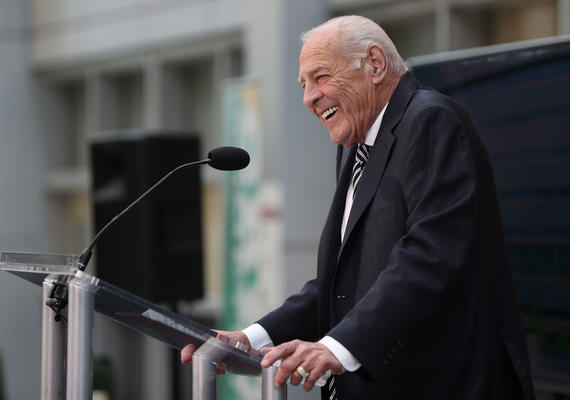 Philanthropy inspires ‘Cal Wenzel Precision Health Building’
