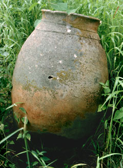 Di'da shrine pot